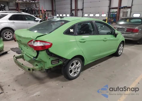 2015 Ford Fiesta Se из США, поврежденный, VIN 3FADP4BJ9FM117890